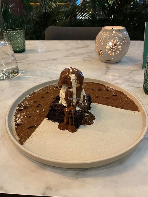 Brownie with ice cream and chocolate saucee  at Ver De in El Nido