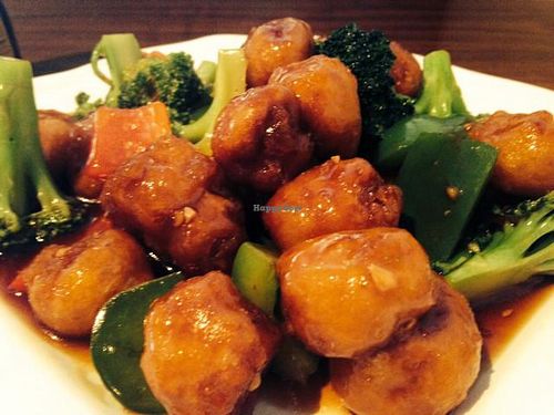 general tso chicken  at Green Sprout in Atlanta