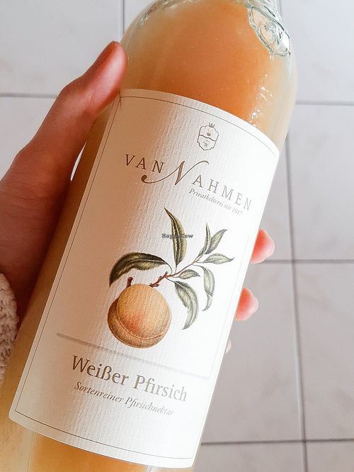 Pfirsichnektar at Obstkelterei van Nahmen in Hamminkeln