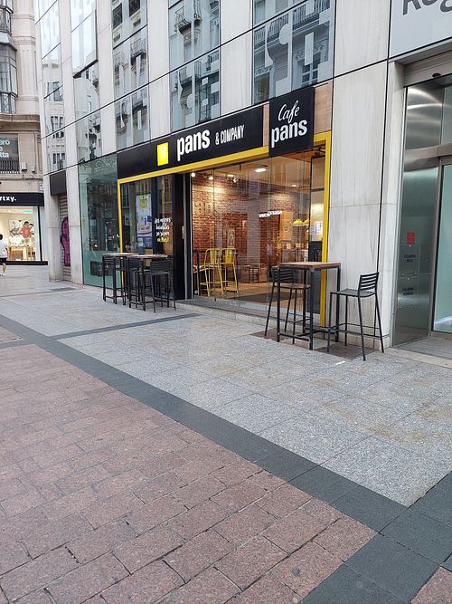 Exterior at Pans & Company - Calle de Alfonso in Zaragoza