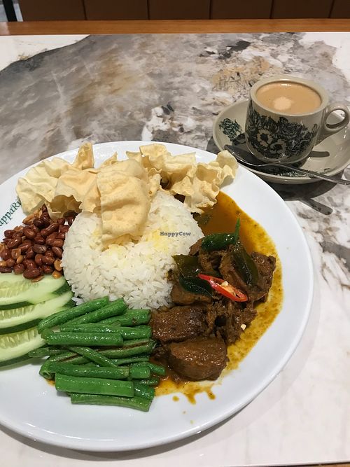 Vegetarian Nasi Lemak without onion and eggs. Required to remove eggs. at SIN - PappaRich - T2 in East Singapore