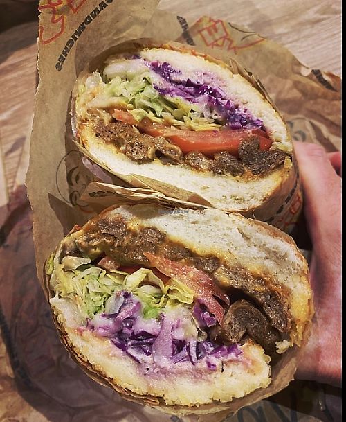 Floryn (Bulgogi) 💜💚  at Ike's in Manhattan Beach