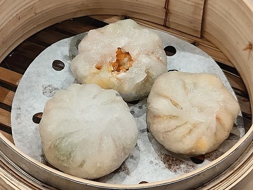 crystal corn dumplings at D'Life Signature 蔬品軒 - Chinatown Pt in Central Singapore