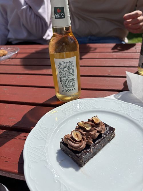   at Stinas Café in Kivik