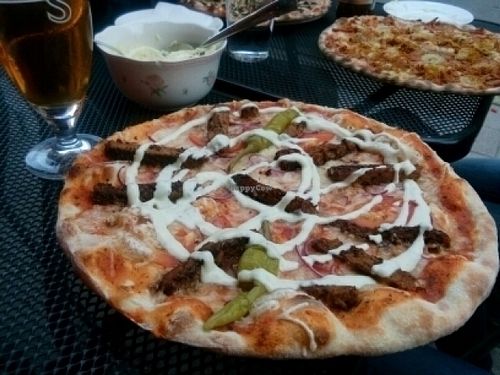 Vegan kebabpizza at O'Mamma Mia in Stockholm