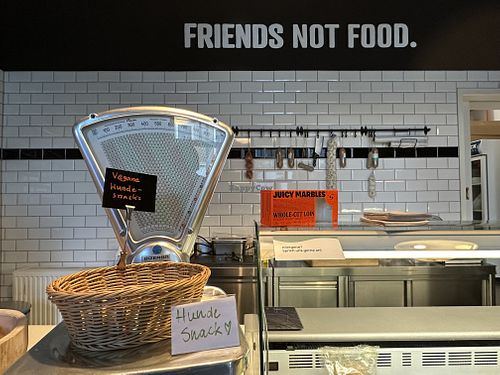 inside  at Die Vegane Fleischerei in Dresden