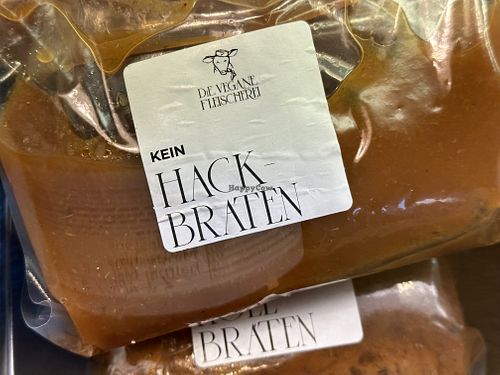 'meat loaf' in juice  at Die Vegane Fleischerei in Dresden