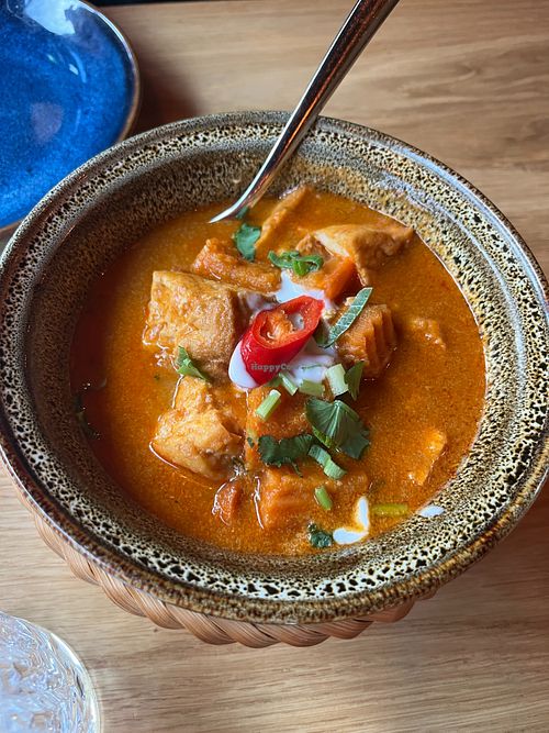 Coconut and sweet potato curry with tofu at Quê Em in Helsinki