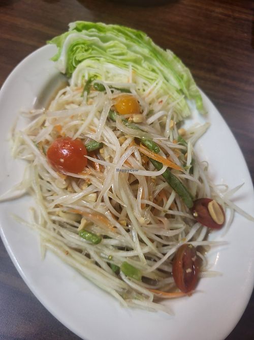 Green Papaya Salad at Thai Racha in New Braunfels