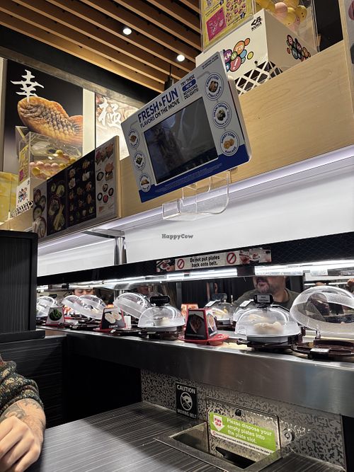 conveyor belt   at Kura in Orlando