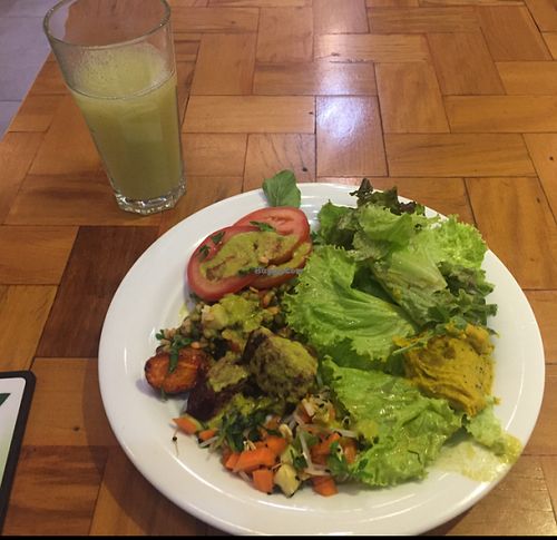Some of the options of the buffet at Super Natural in Sao Paulo