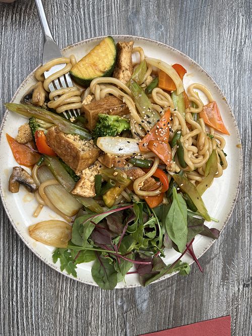 Udon-Teller mit Tofu in Vegan   at Wok-In in Fuessen