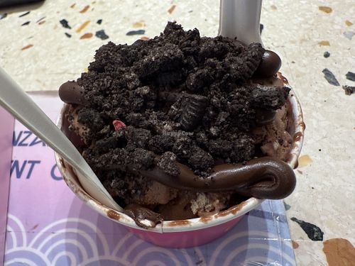 ice cream vegan  at Cinnamood in Berlin