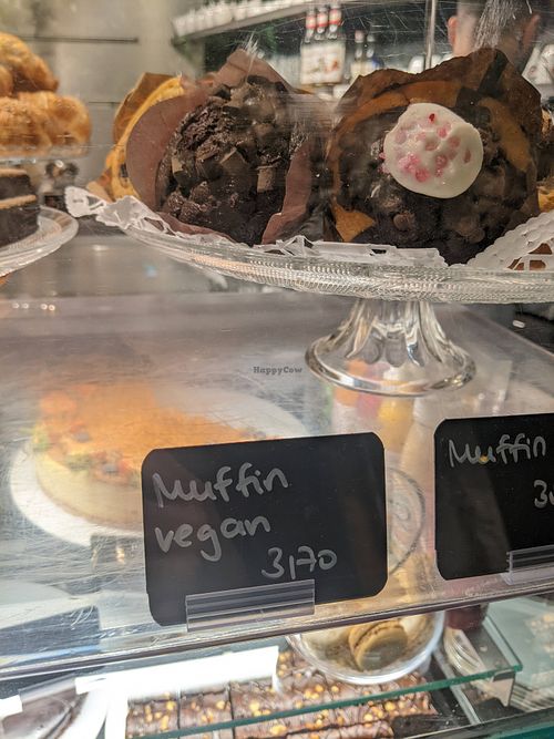 vegan options labelled at Lagom in Frankfurt