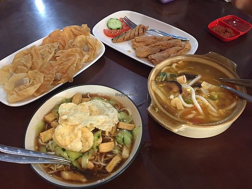 2 soups and fried snacks  at I Love Vegetarian Food - De Ra Sa in Tuban