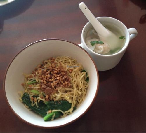 Minced chicken noodles with dumpling soup at I Love Vegetarian Food - De Ra Sa in Tuban