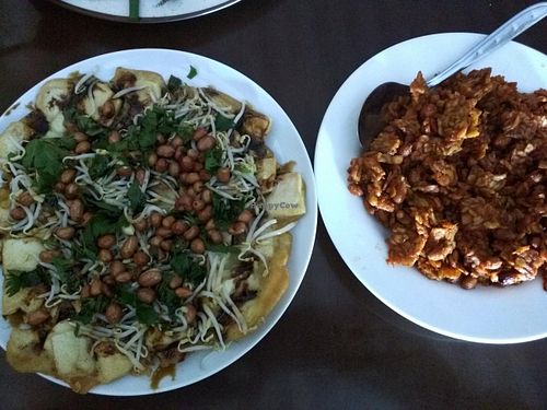 Tofu omelette (left) & tempeh with beans (right) at I Love Vegetarian Food - De Ra Sa in Tuban