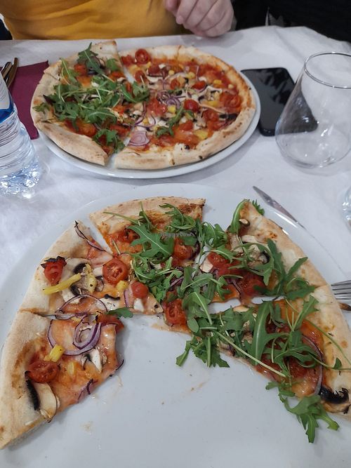  at Cosmos Pizza in Lousa