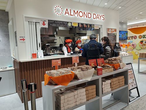 Almond Days at Almond Days in Tokyo
