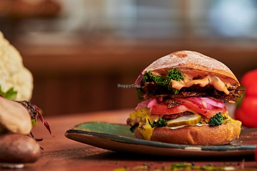 Gluten free cheasy facon burger. All the burgers can be made gluten free. at Nordur in Aalborg