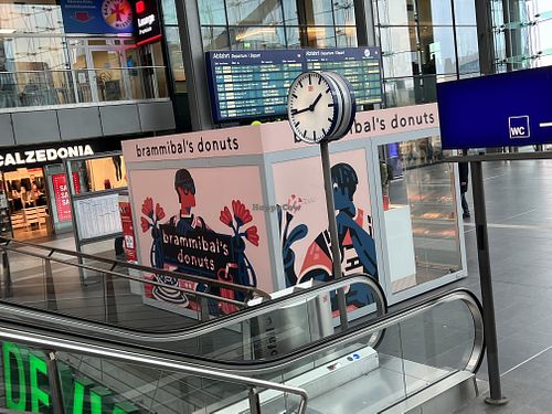 location in train station  at Brammibal's Donuts - Pop-Up in Berlin