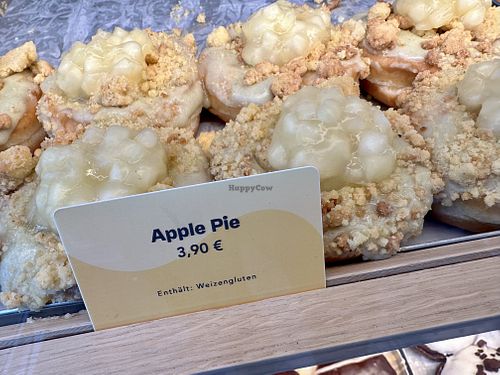 🍎🍩🍏 #Veganuary at Brammibal's Donuts - Pop-Up in Berlin