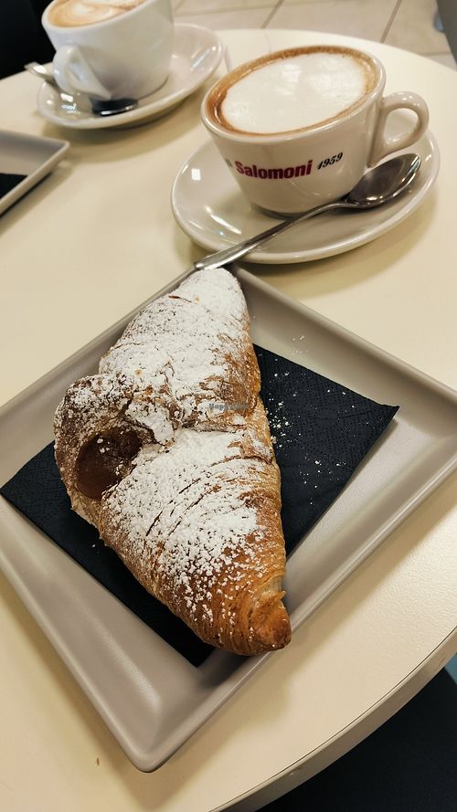  at Pasticceria Le Farfalle in Mantova