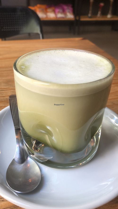 iced green drink at Materia Prima Café in Buenos Aires