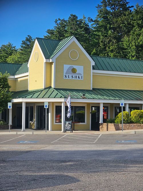  at Sushki Sushi & Ramen in North Conway