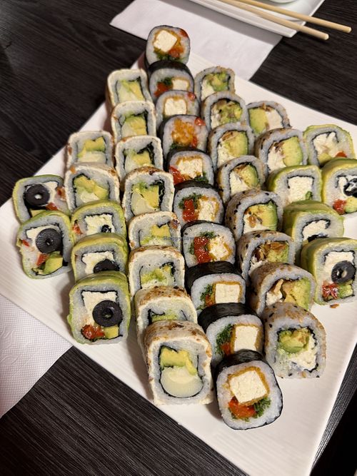 Fresh sushi platter   at BAMBÚ Rolls in Valparaiso