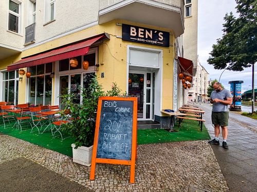 Outside of Ben's Cuisine at Ben‘s Cuisine in Berlin