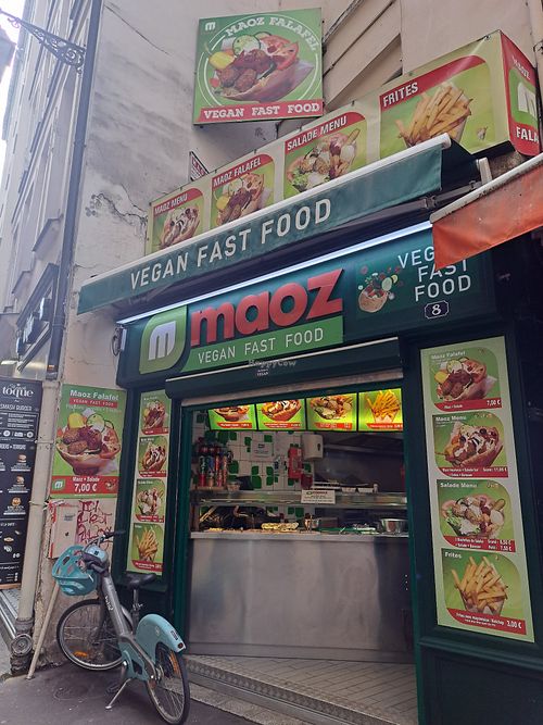 Exterior at Maoz - Xavier Privas in Paris