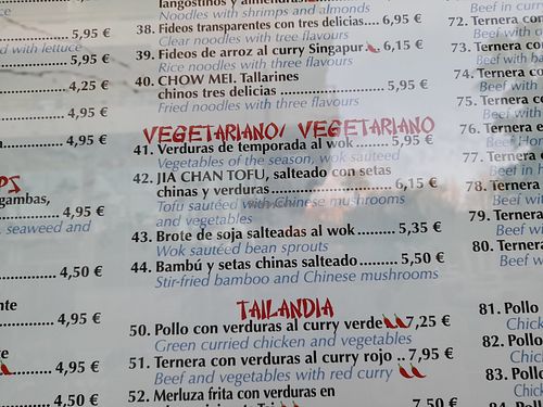 Veggie options, but waiter says everything can be made vegan at Chino Asiatico Sheng in Almunecar