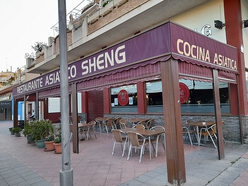 Front of restaurant showing the terrace at Chino Asiatico Sheng in Almunecar
