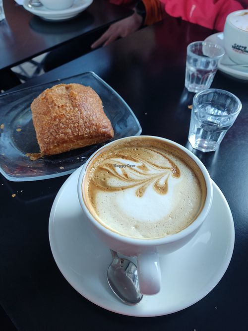 Plantbased cappucino at Oldì Coffee & Drink in Rho