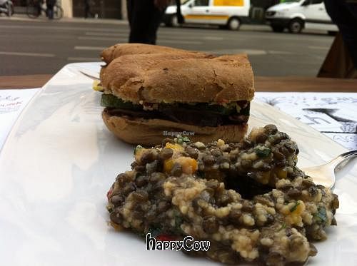 grilled cheese sandwich with zucchini, eggplant, bell pepper, sweet and sour lentil salad, pesto at Wind und Wetter in Berlin
