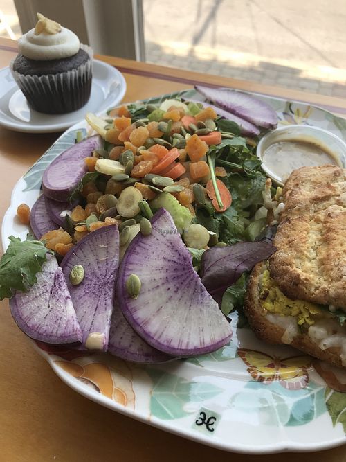 Image of Happy Chicks Bakery