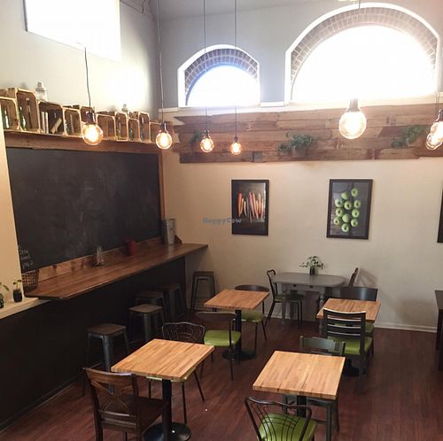 new overflow seating area at Roots Organic Juice Cafe in Valparaiso