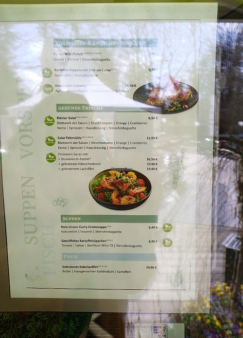 Clearly labelled vegetarian and regional dishes. Only some vegan dishes though at Restaurant Pelzmühle in Chemnitz