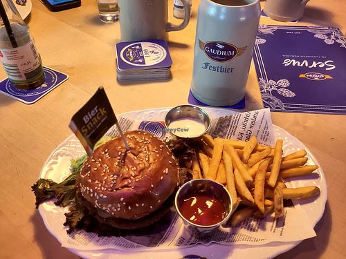 Vegan Wiesn Burger at MUC - Airbräu - MAC in Munich