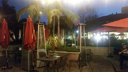 outside patio eating area at Native Foods - Santa Monica in Santa Monica