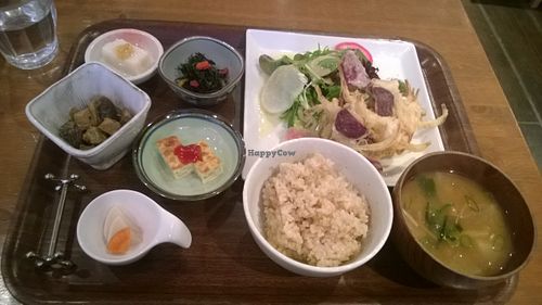 Sample lunch meal.
It was the Signature lunch of the month option for 1400 JPY. at Tosca in Kyoto