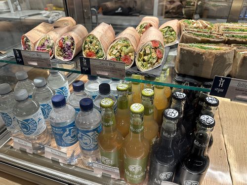 wraps, lemonades  at Haferkater - Hbf Halle (Saale) in Halle