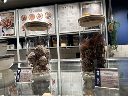 energy balls  at Haferkater - Hbf Halle (Saale) in Halle