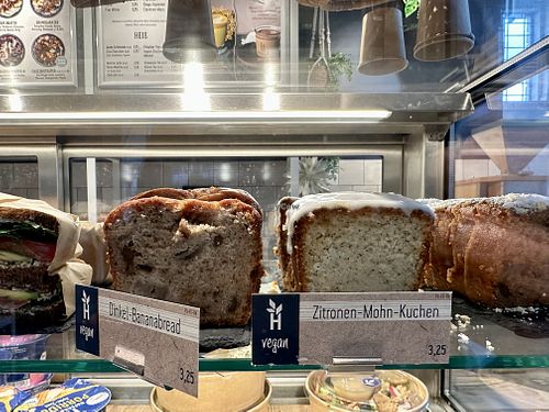 vegan cake #Veganuary at Haferkater - Hbf Halle (Saale) in Halle