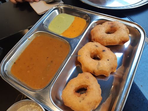 Medhu vada at Señor Chutney in Barcelona