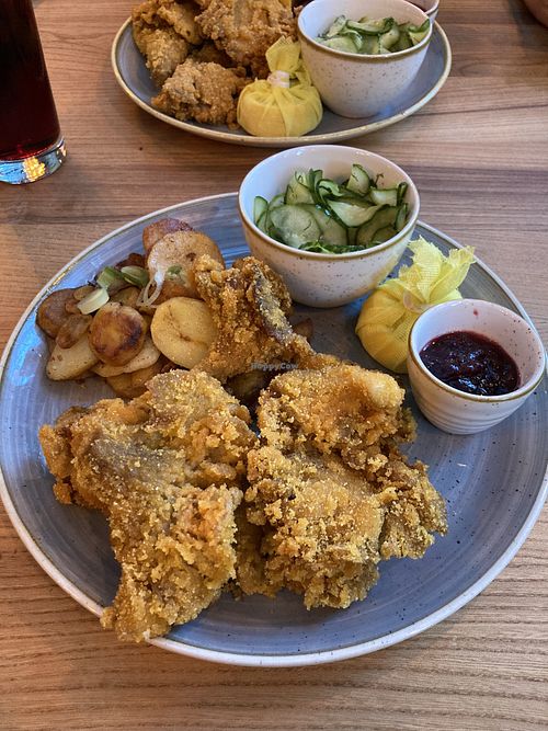 Oyster mushroom Schnitzel with fried potatoes  at Schnitzelei Wilmersdorf in Berlin
