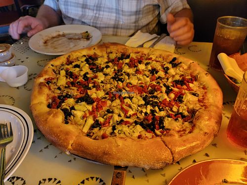 Vegan pizza at Satchel's Pizza in Gainesville