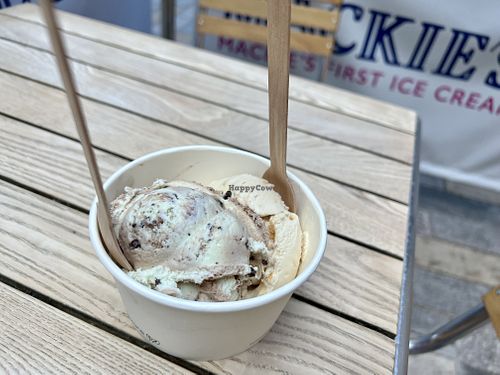 Vegan Mint chocolate and honeycomb   at Mackie's 19.2 in Aberdeen