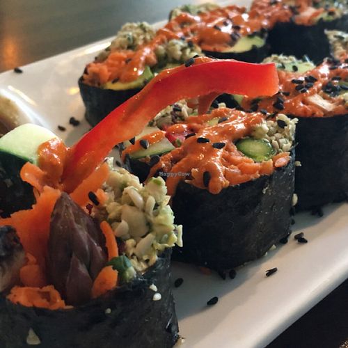 sushi at Be Raw Food and Juice in Dallas